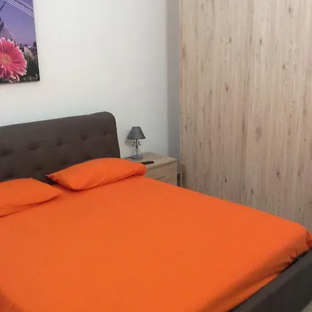 La Grotta فندق مبيت وإفطار